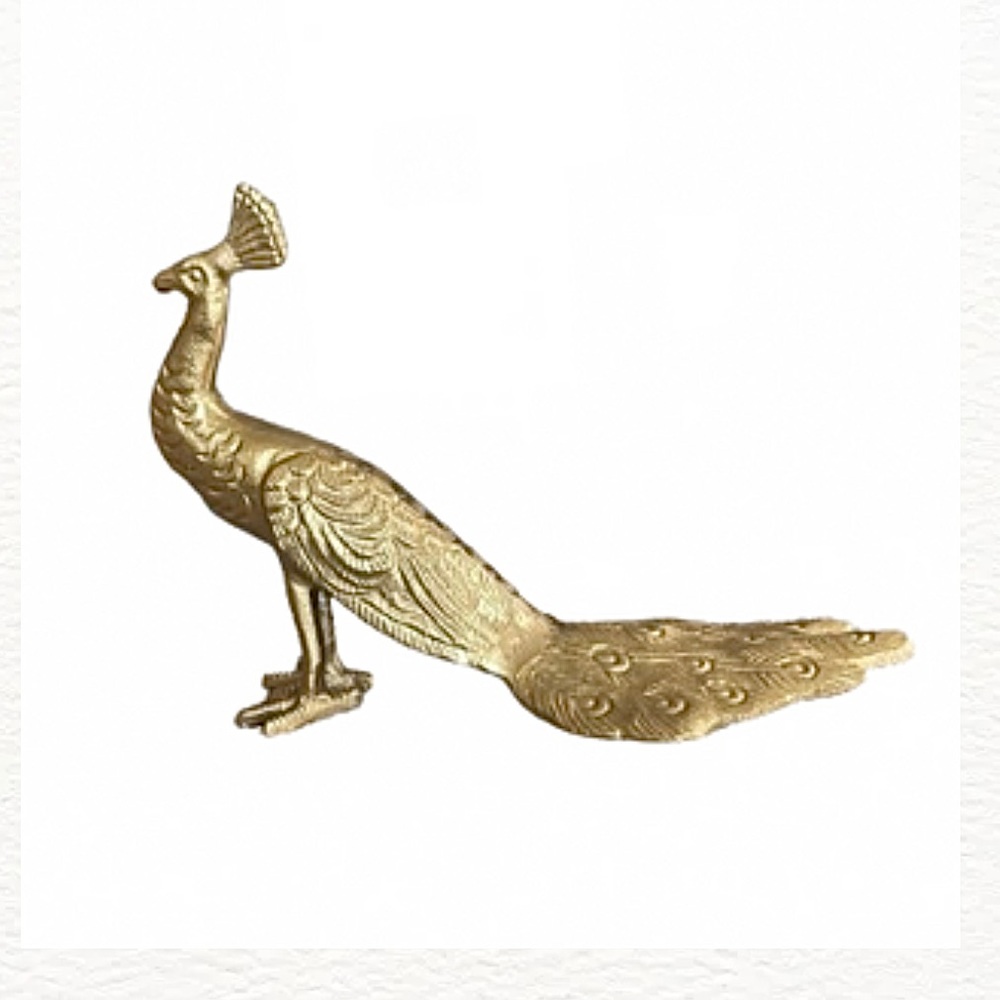🆕 Metal Peacock Statues Figurine Showpiece for Home Table Decoration